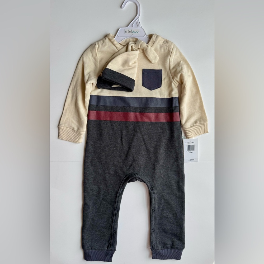 Mini Bean Cream and Gray Longsleeve Bodysuit with Hat Size 24 Months NWT